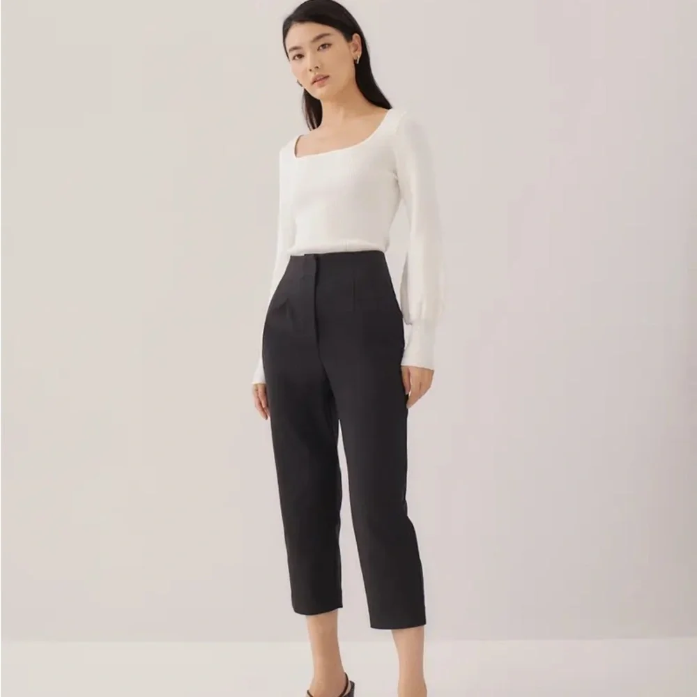 Love Bonito Roxanne Cotton Tailored Peg Leg Pants - Picture 1 of 7